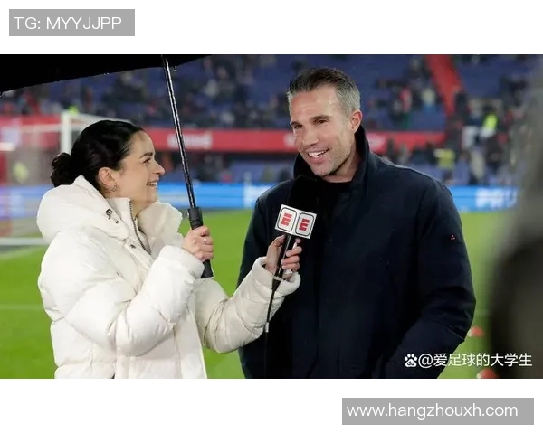 法国著名秃头足球明星是谁他的传奇故事与成就揭秘 法国著名秃头足球明星是谁他的传奇故事与成就揭秘