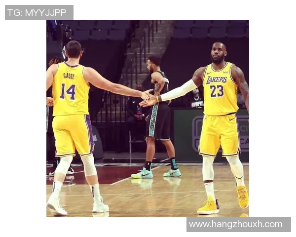 2020年NBA总决赛热火与湖人激战回顾与精彩瞬间分析 2020年NBA总决赛热火与湖人激战回顾与精彩瞬间分析