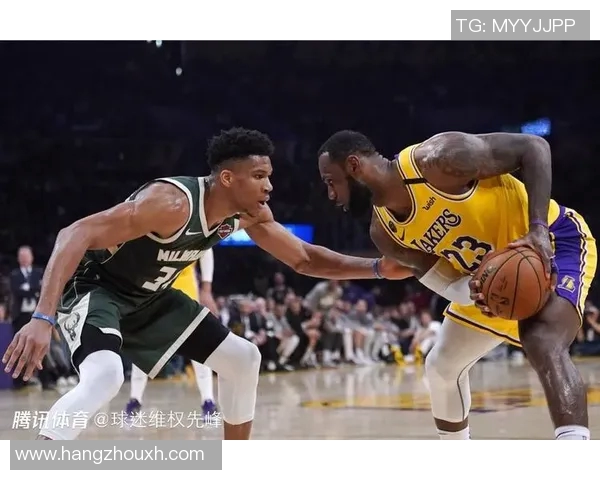 湖人对阵雄鹿精彩直播尽在腾讯体育全程跟踪分析不容错过 湖人对阵雄鹿精彩直播尽在腾讯体育全程跟踪分析不容错过